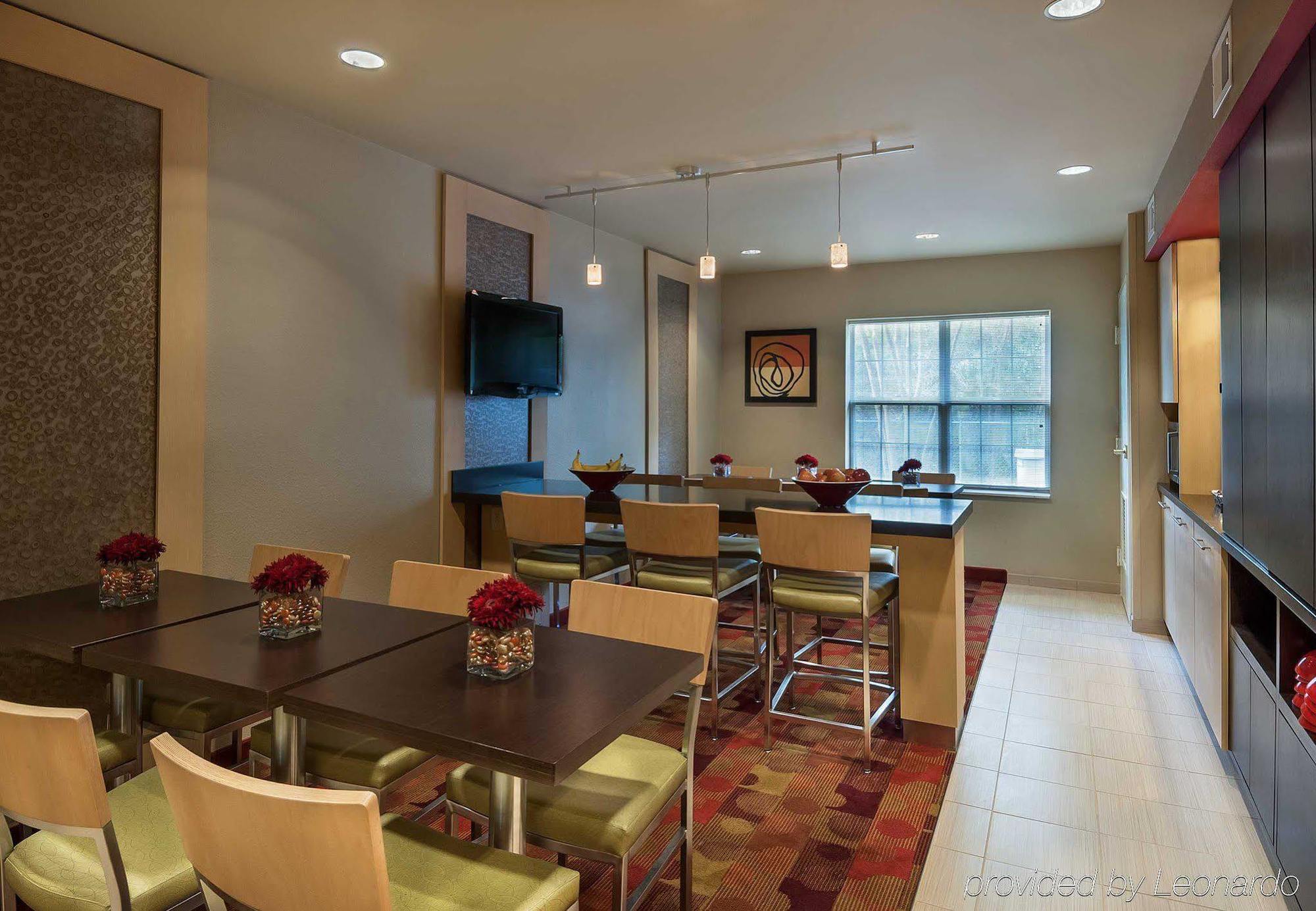 Towneplace Suites By Marriott Baton Rouge South Екстер'єр фото